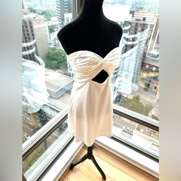 🆕 PRINCESS POLLY 🧿 NWOT Shellie Mini Dress, White - Size US 8 - Picture 5 of 16